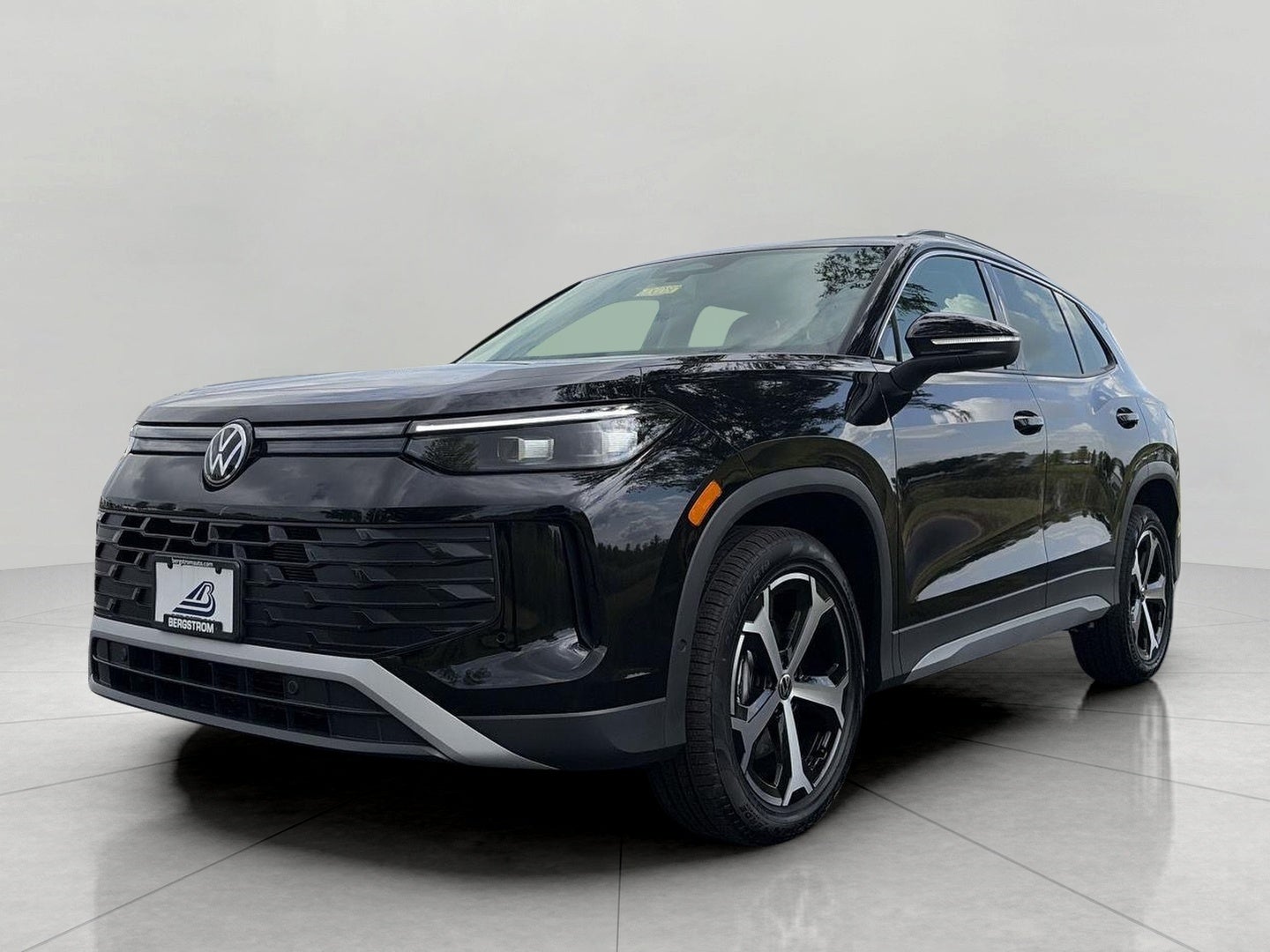 2026 Volkswagen Tiguan SE 4MOTION