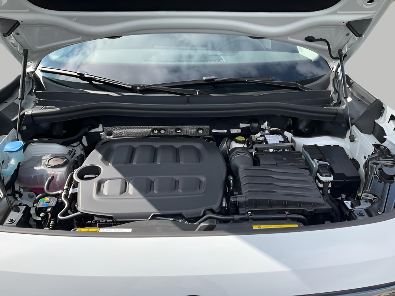 2025 Volkswagen Tiguan 2.0T SE 4MOTION