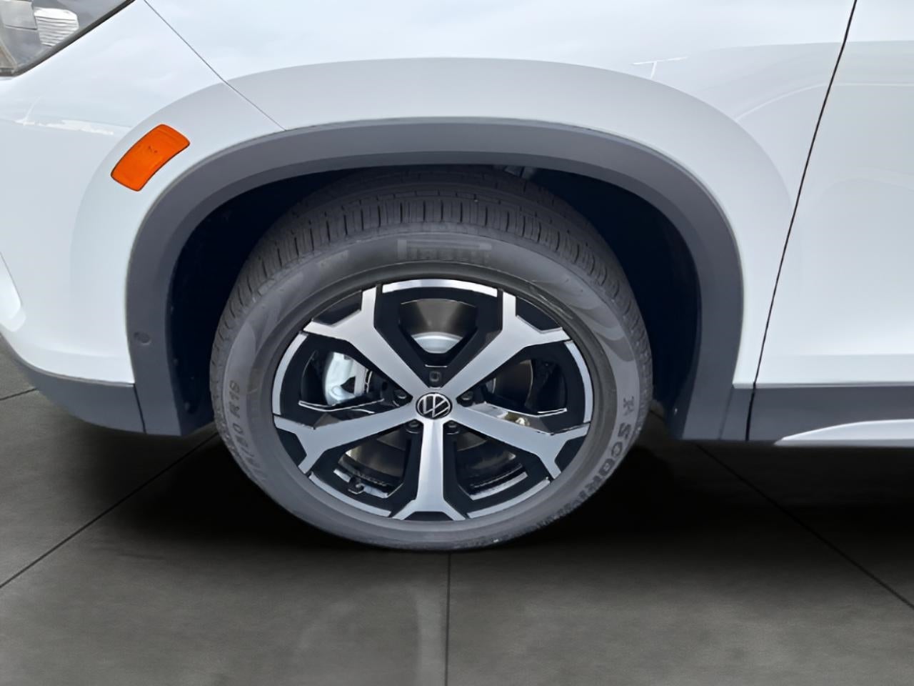 2025 Volkswagen Tiguan 2.0T SE 4MOTION