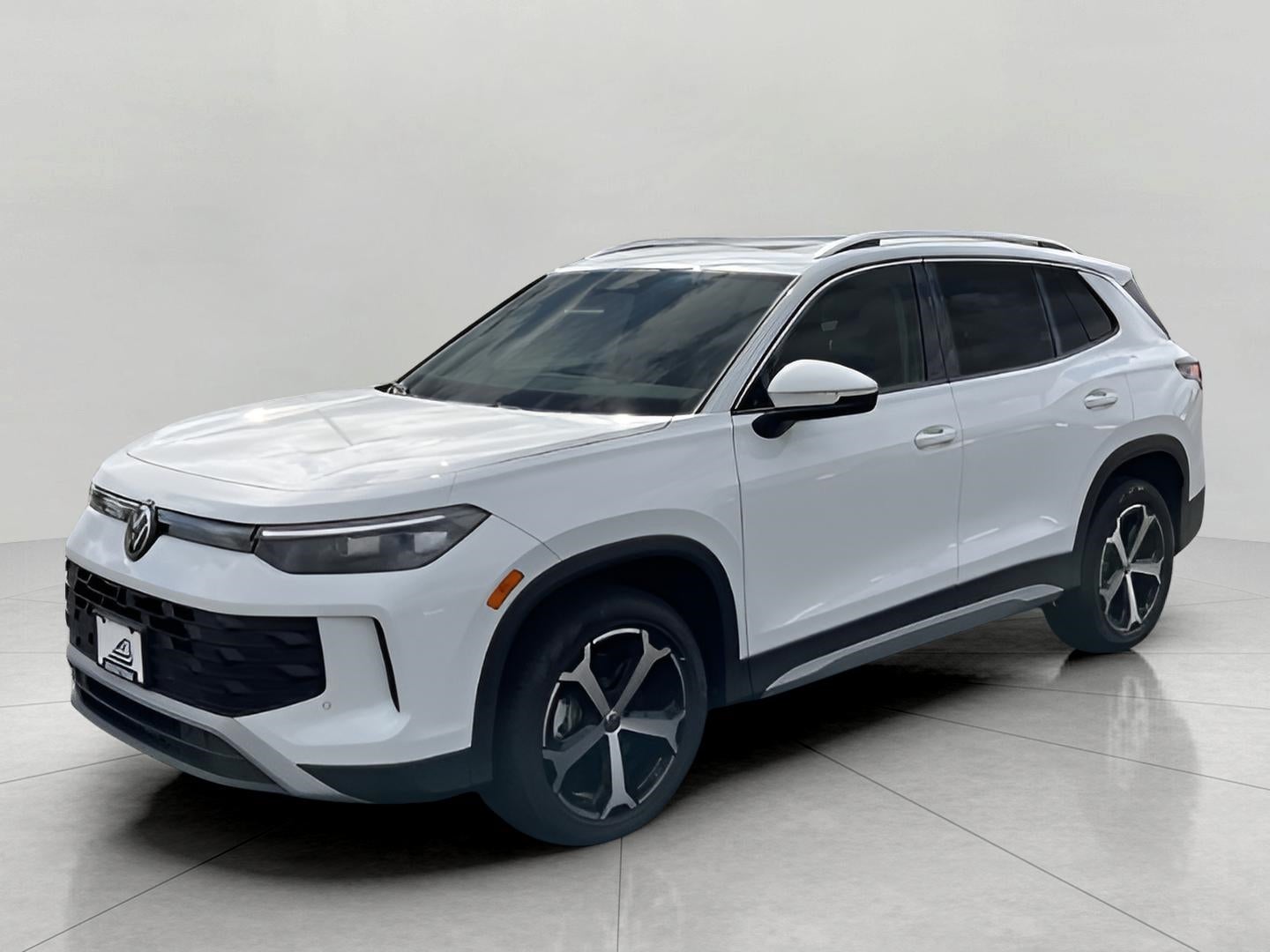 2025 Volkswagen Tiguan 2.0T SE 4MOTION