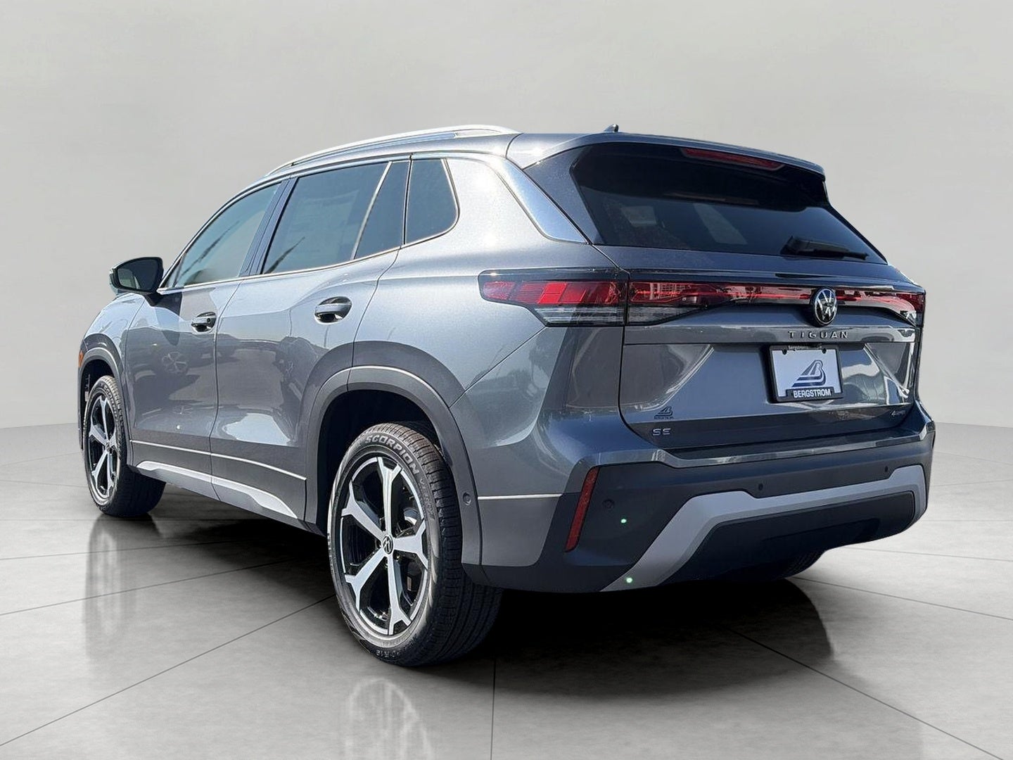 2026 Volkswagen Tiguan SE 4MOTION