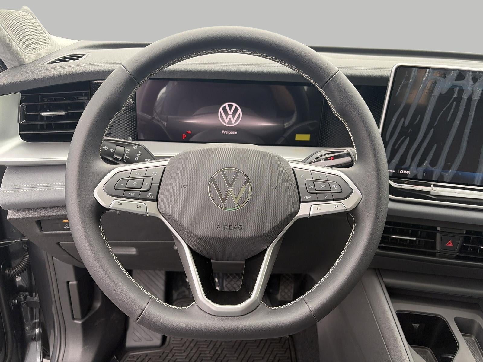 2026 Volkswagen Tiguan SE 4MOTION