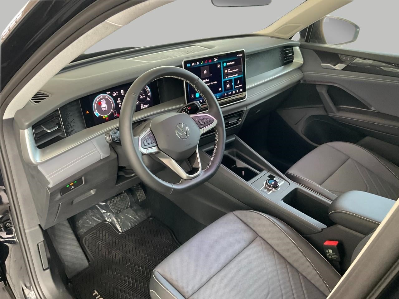 2026 Volkswagen Tiguan SE 4MOTION