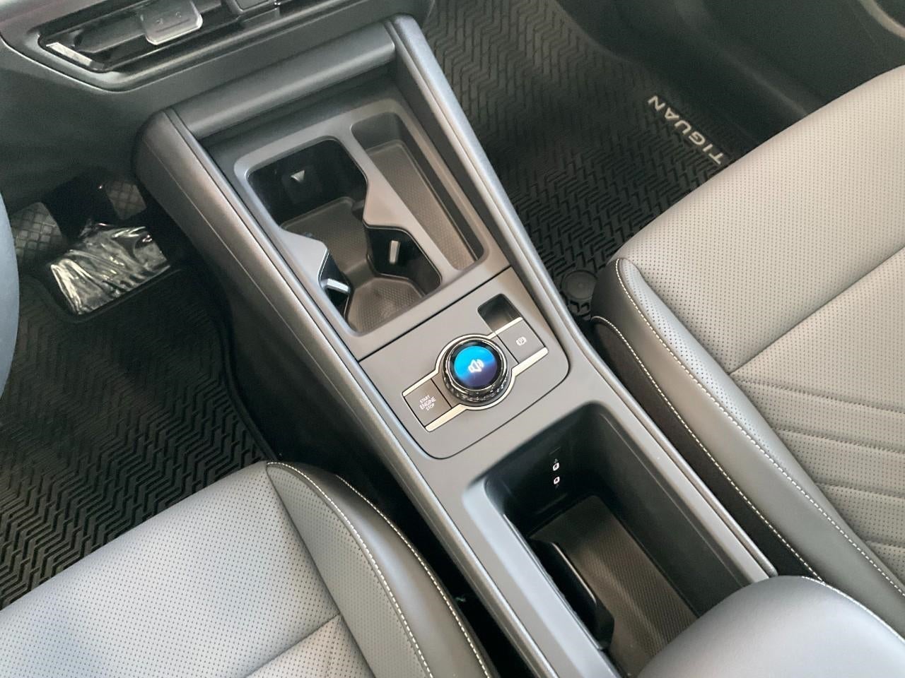 2026 Volkswagen Tiguan SE 4MOTION