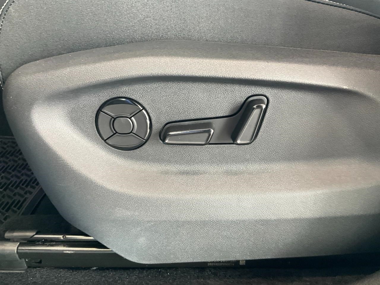 2026 Volkswagen Tiguan SE 4MOTION