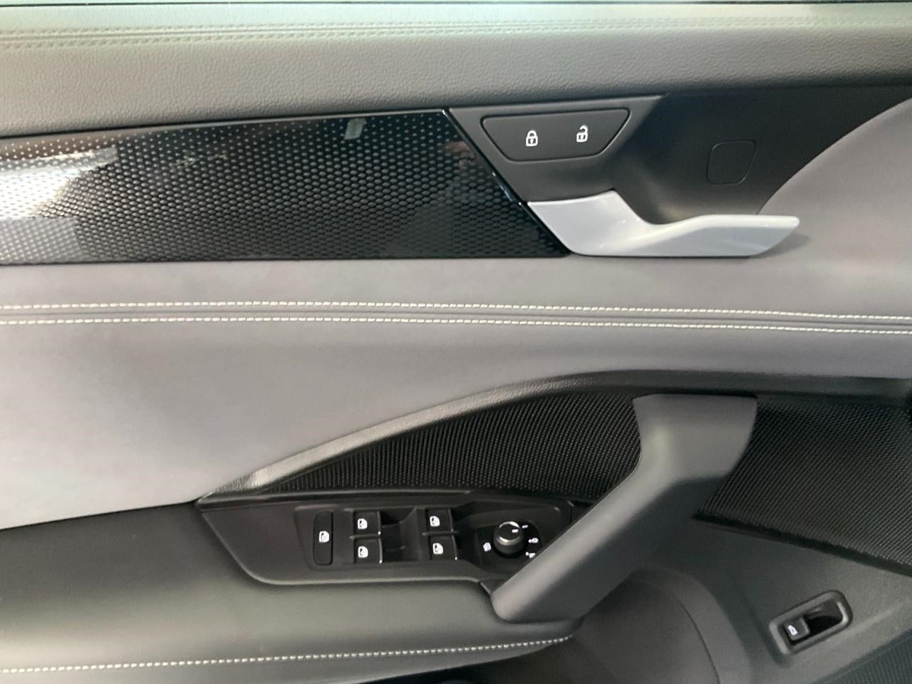 2026 Volkswagen Tiguan SE 4MOTION