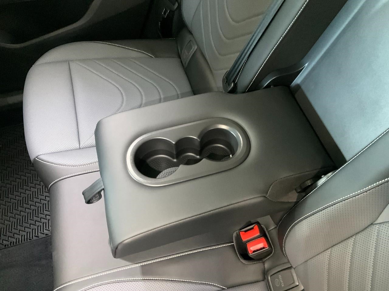 2026 Volkswagen Tiguan SE 4MOTION