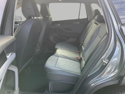 2025 Volkswagen Tiguan 2.0T SE 4MOTION