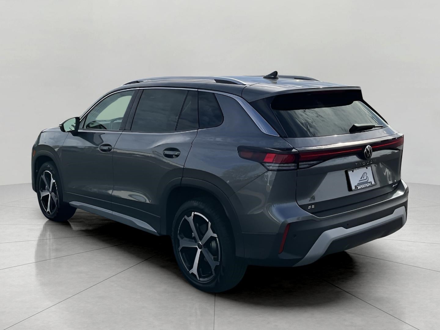 2025 Volkswagen Tiguan 2.0T SE 4MOTION