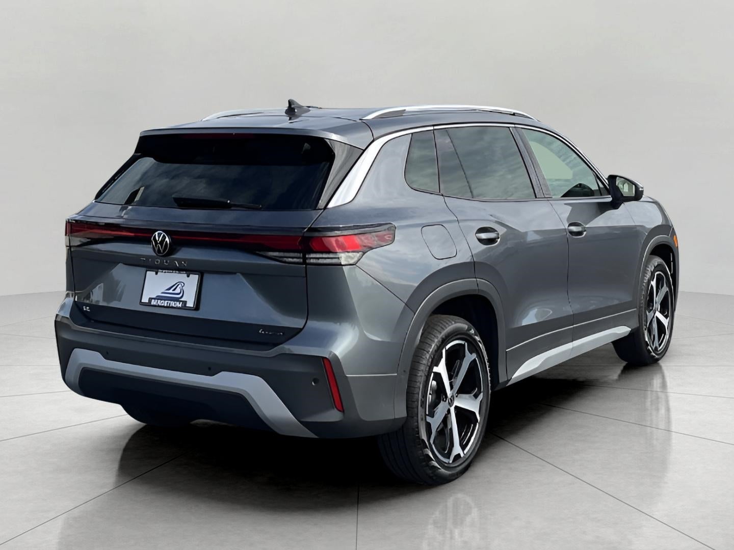 2025 Volkswagen Tiguan 2.0T SE 4MOTION