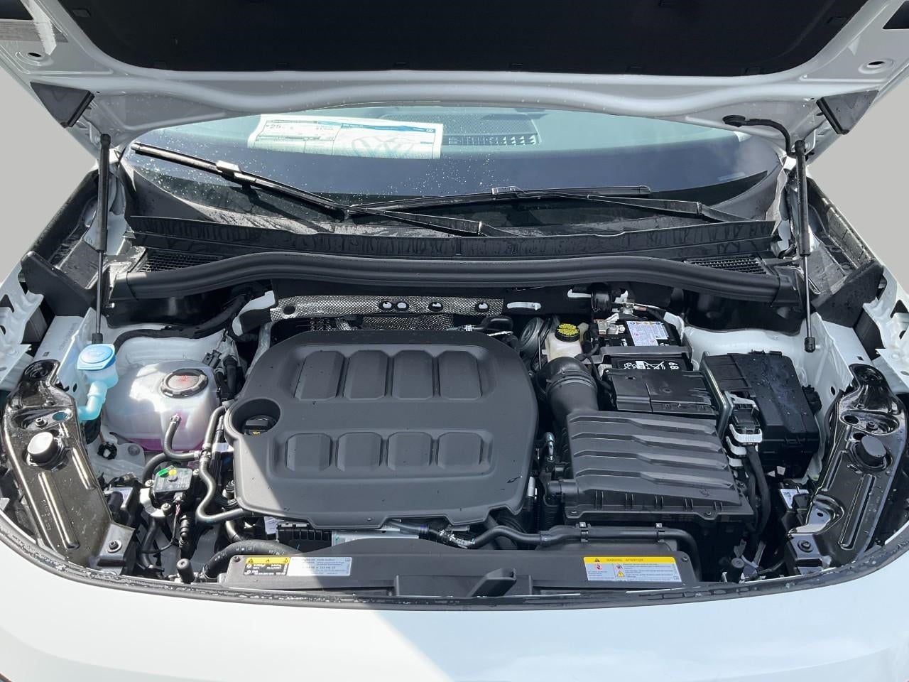 2026 Volkswagen Tiguan SE 4MOTION