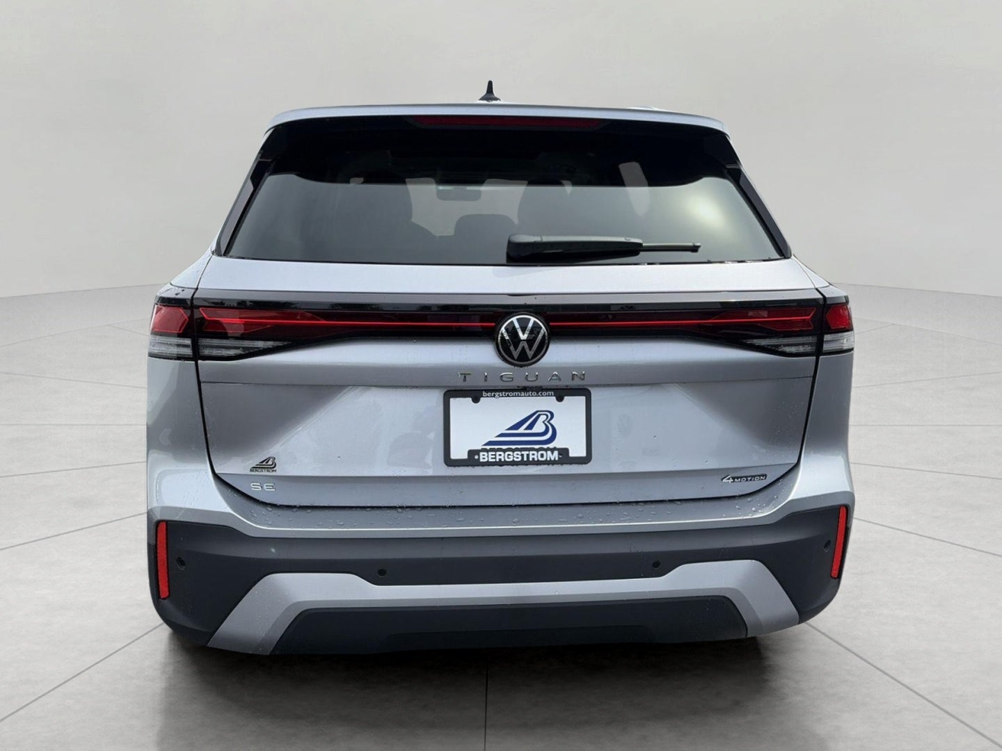 2026 Volkswagen Tiguan SE 4MOTION