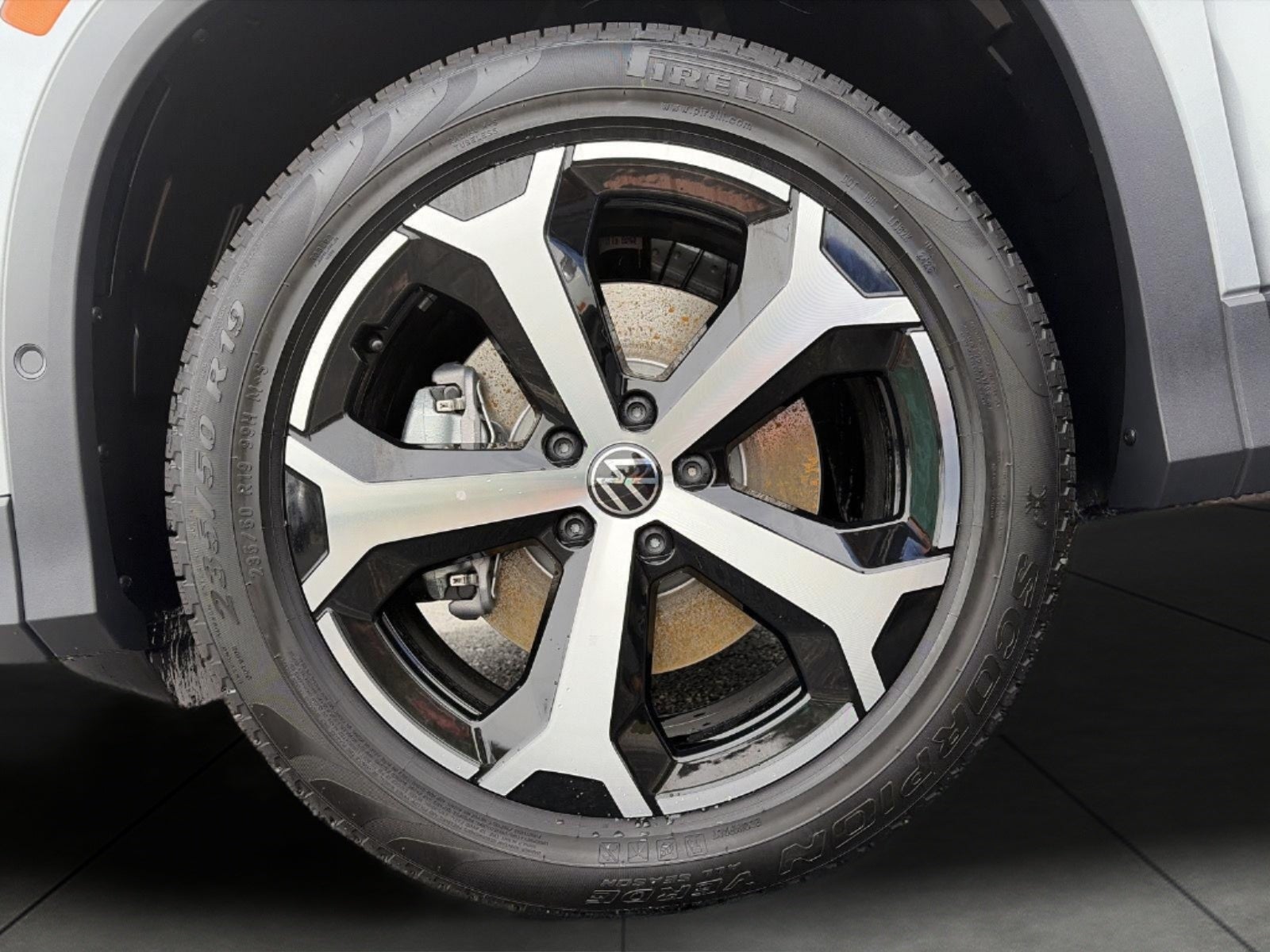 2026 Volkswagen Tiguan SE 4MOTION