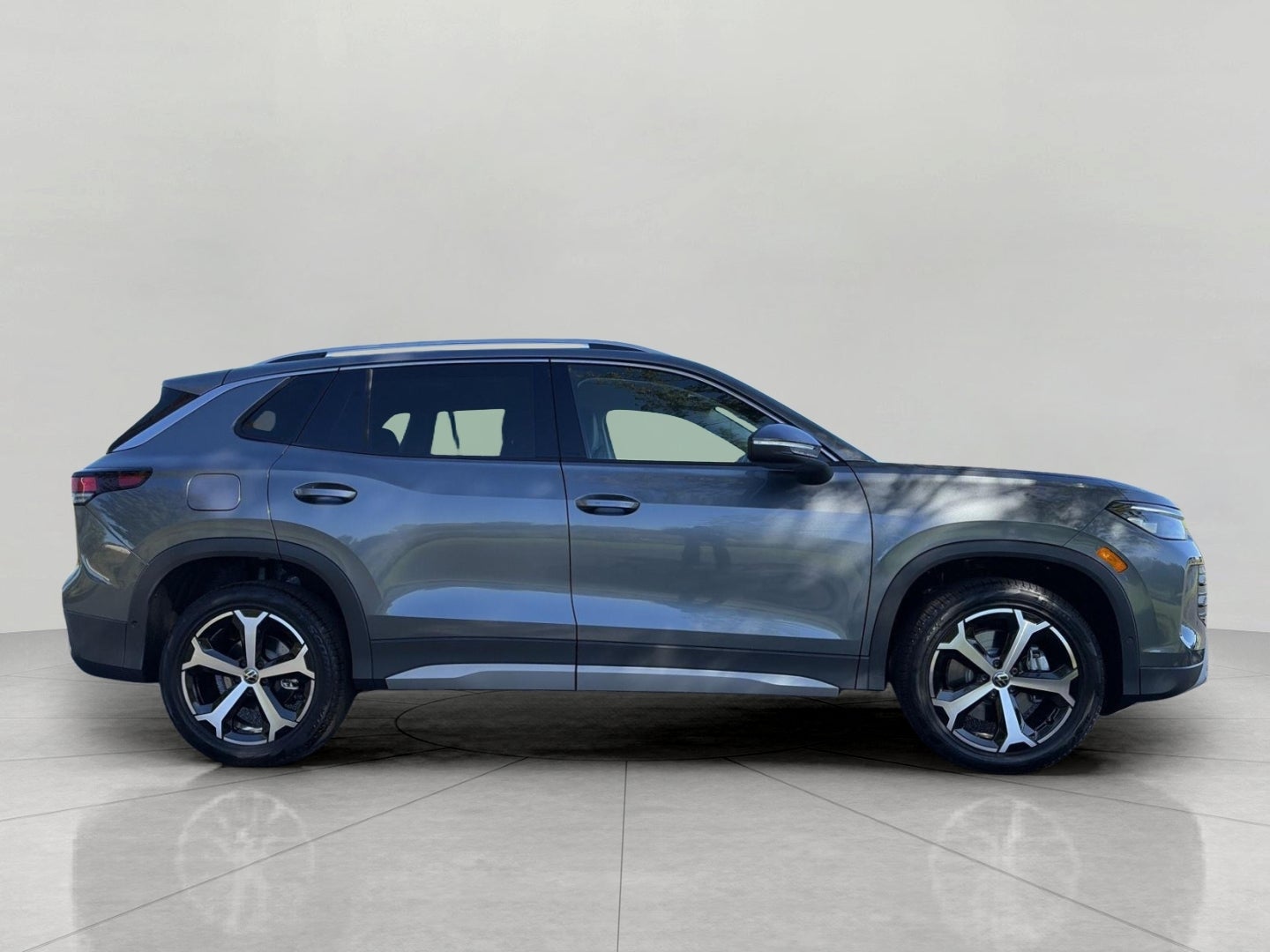 2026 Volkswagen Tiguan SE 4MOTION