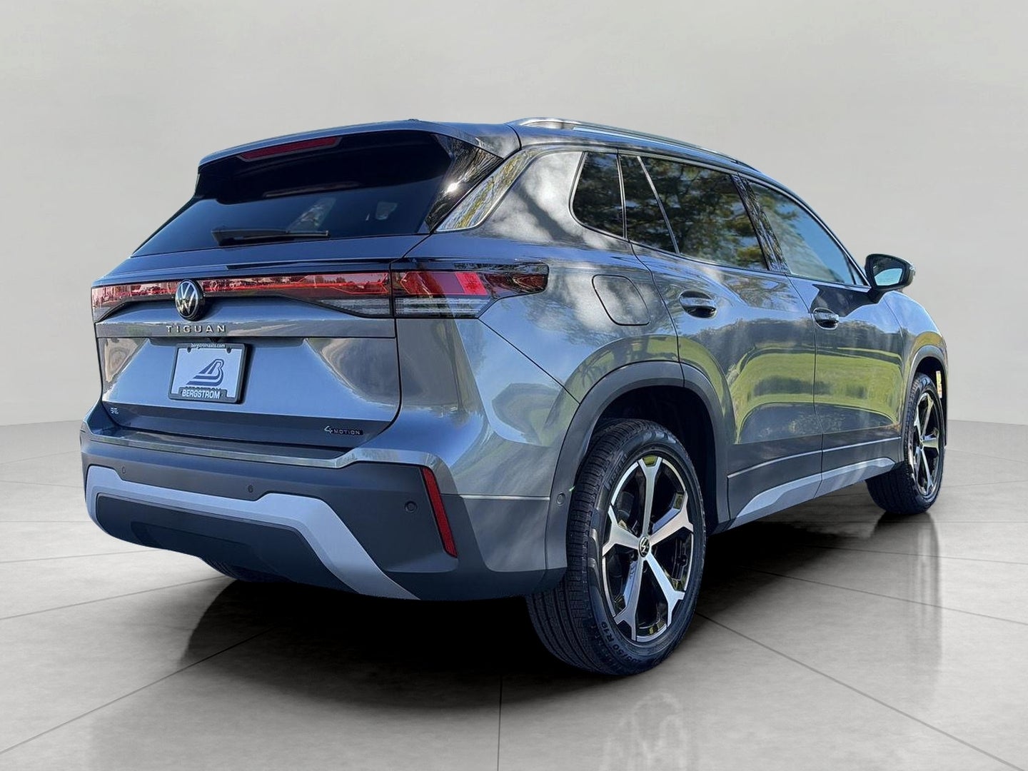 2026 Volkswagen Tiguan SE 4MOTION