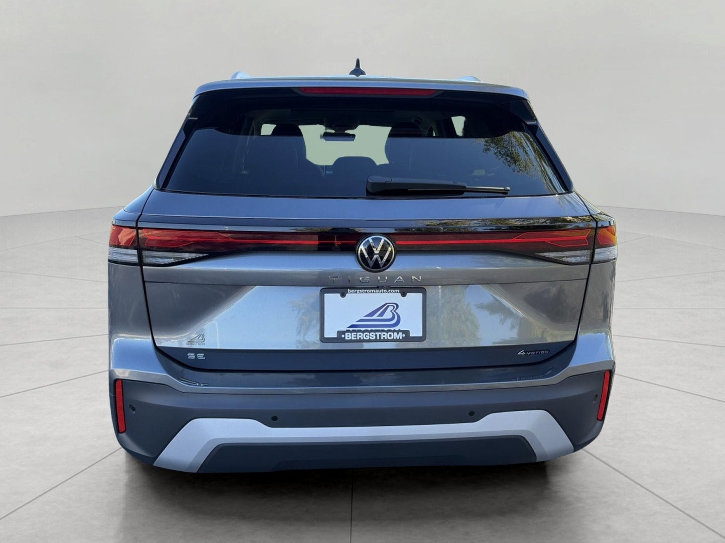 2026 Volkswagen Tiguan SE 4MOTION