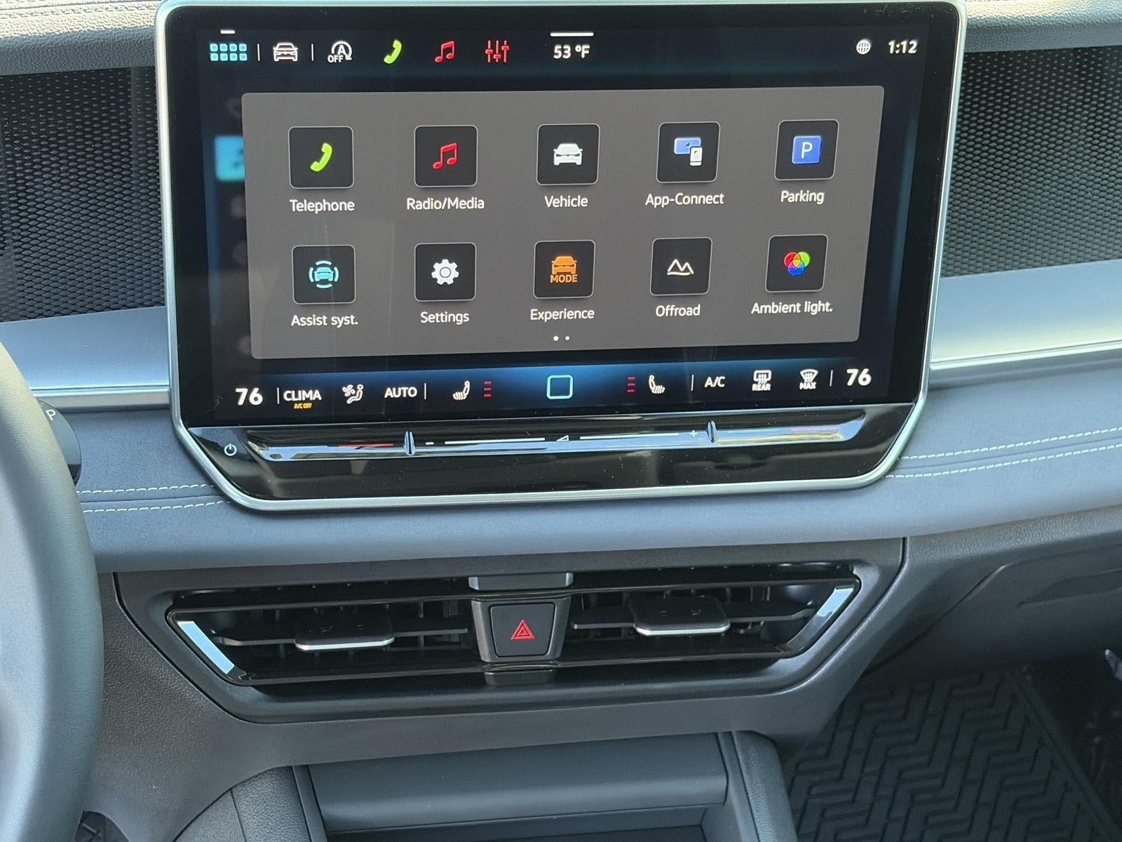 2026 Volkswagen Tiguan SE 4MOTION