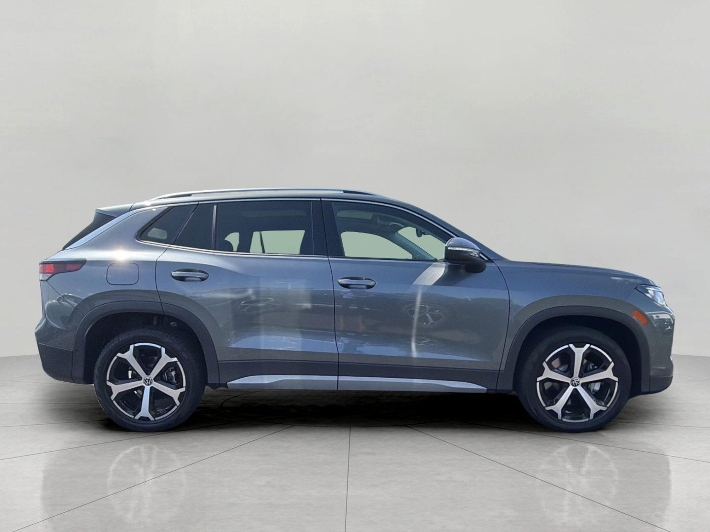 2026 Volkswagen Tiguan SE 4MOTION
