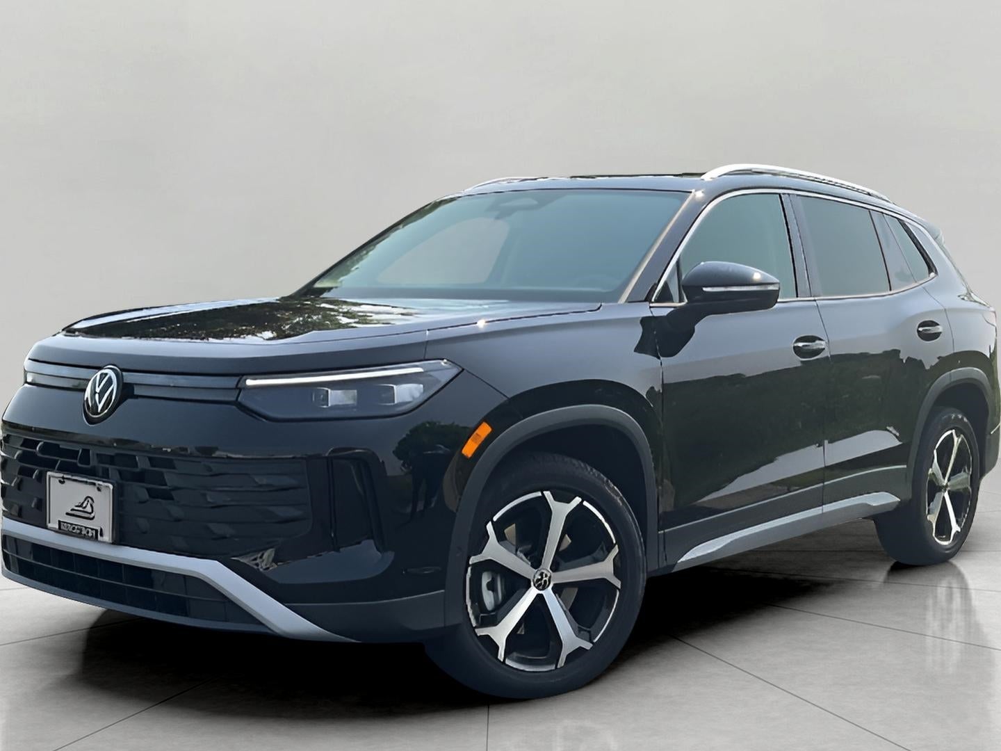 2025 Volkswagen Tiguan 2.0T SE 4MOTION