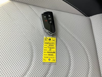 2025 Volkswagen Tiguan 2.0T SE 4MOTION