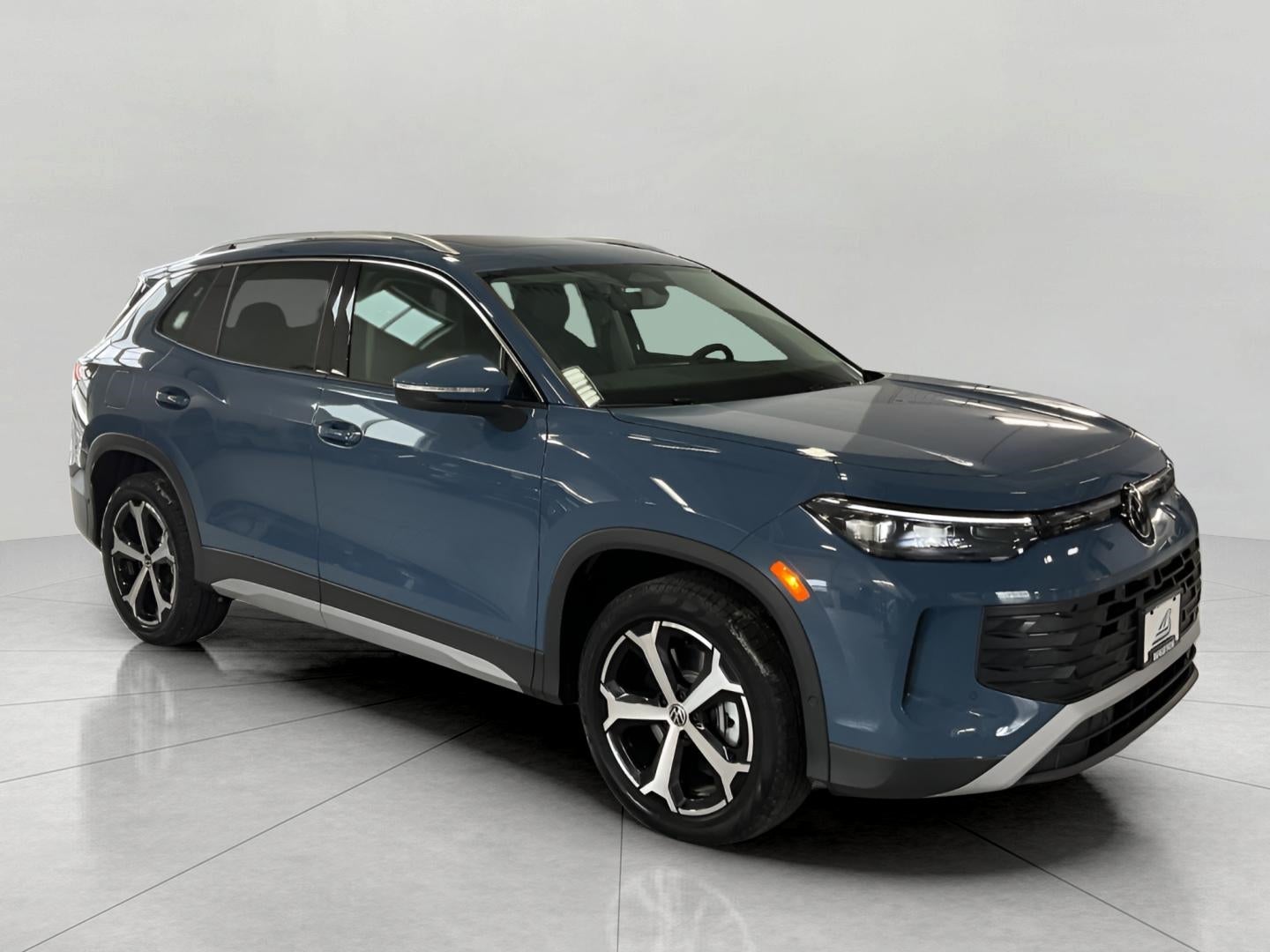 2026 Volkswagen Tiguan 2.0T SE 4MOTION