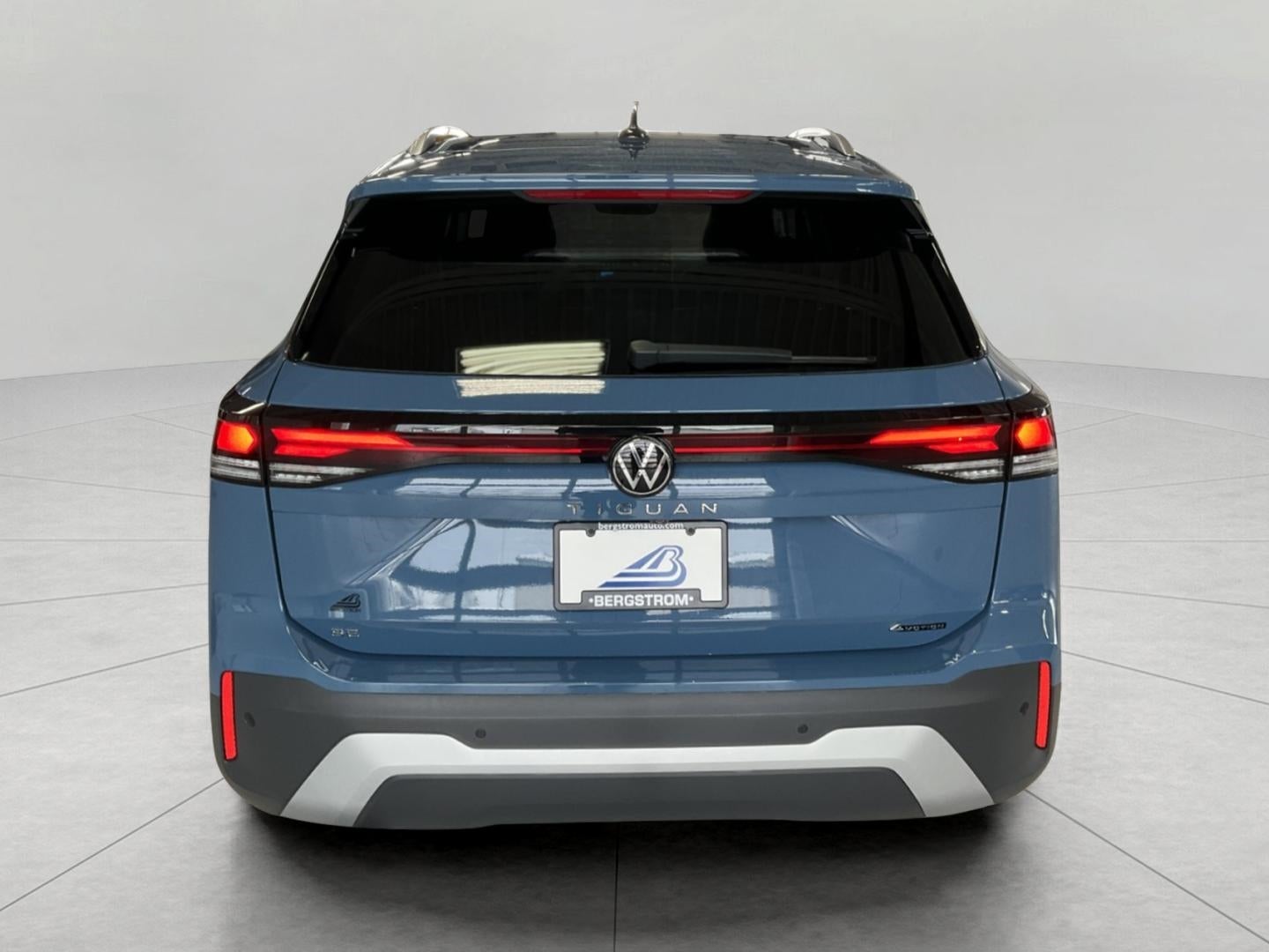 2026 Volkswagen Tiguan 2.0T SE 4MOTION