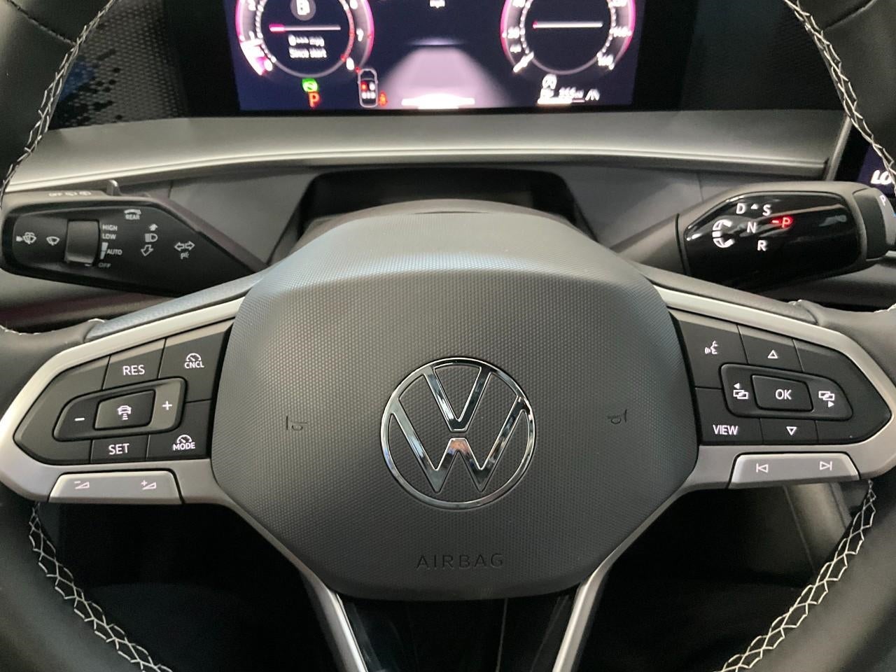 2026 Volkswagen Tiguan SE 4MOTION