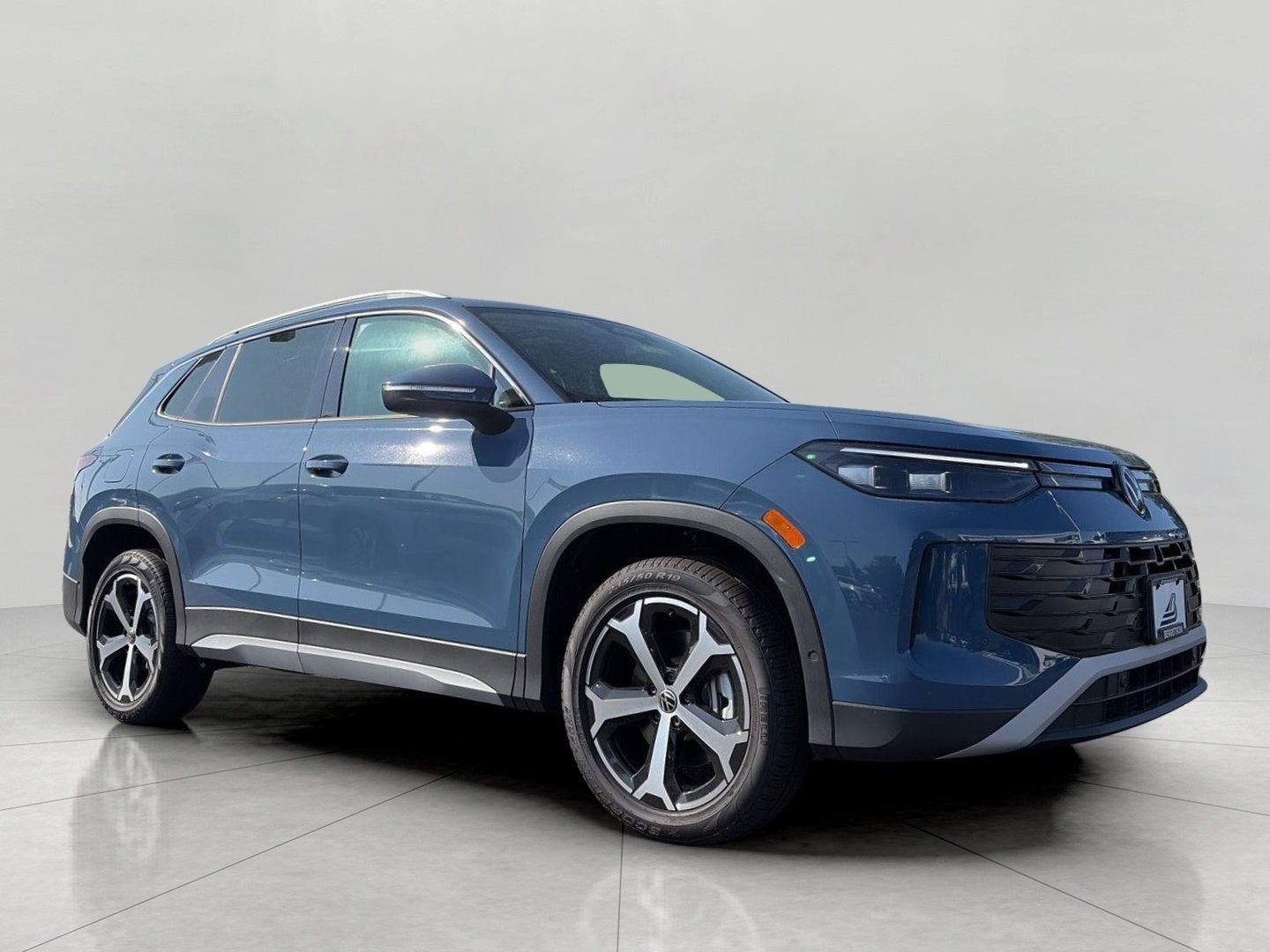 2026 Volkswagen Tiguan SE 4MOTION