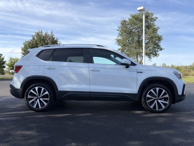 2022 Volkswagen Taos SE FWD