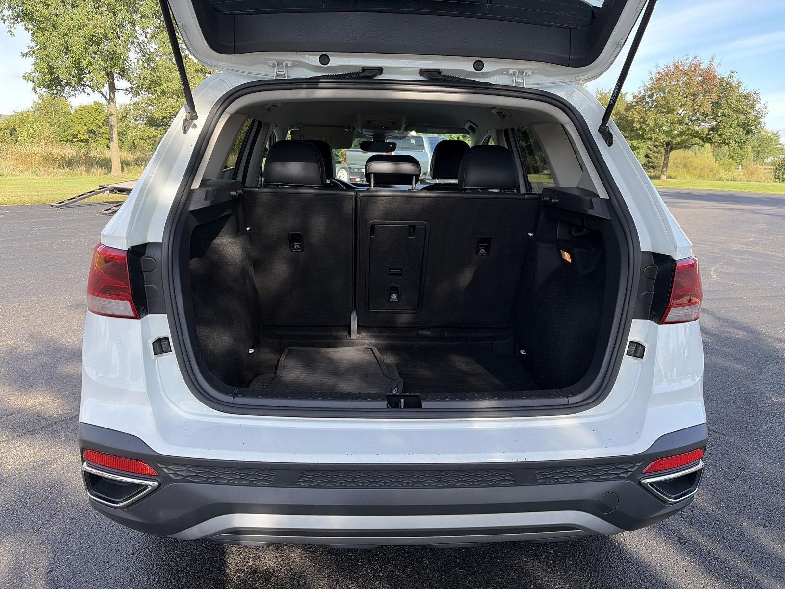 2022 Volkswagen Taos SE FWD