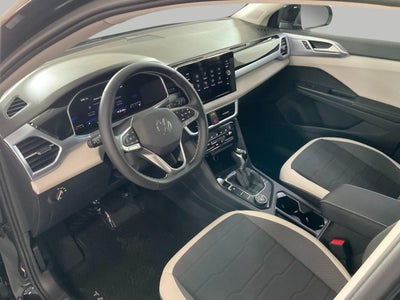 2026 Volkswagen Taos SE 4MOTION