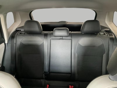 2026 Volkswagen Taos SE 4MOTION