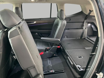 2026 Volkswagen Taos SE 4MOTION