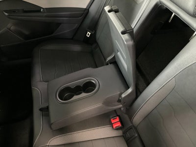 2026 Volkswagen Taos SE 4MOTION