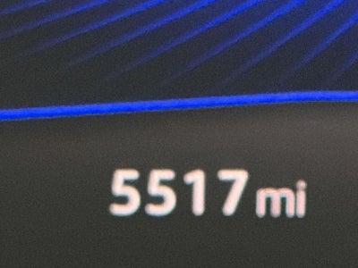 2025 Volkswagen Taos SE 4MOTION