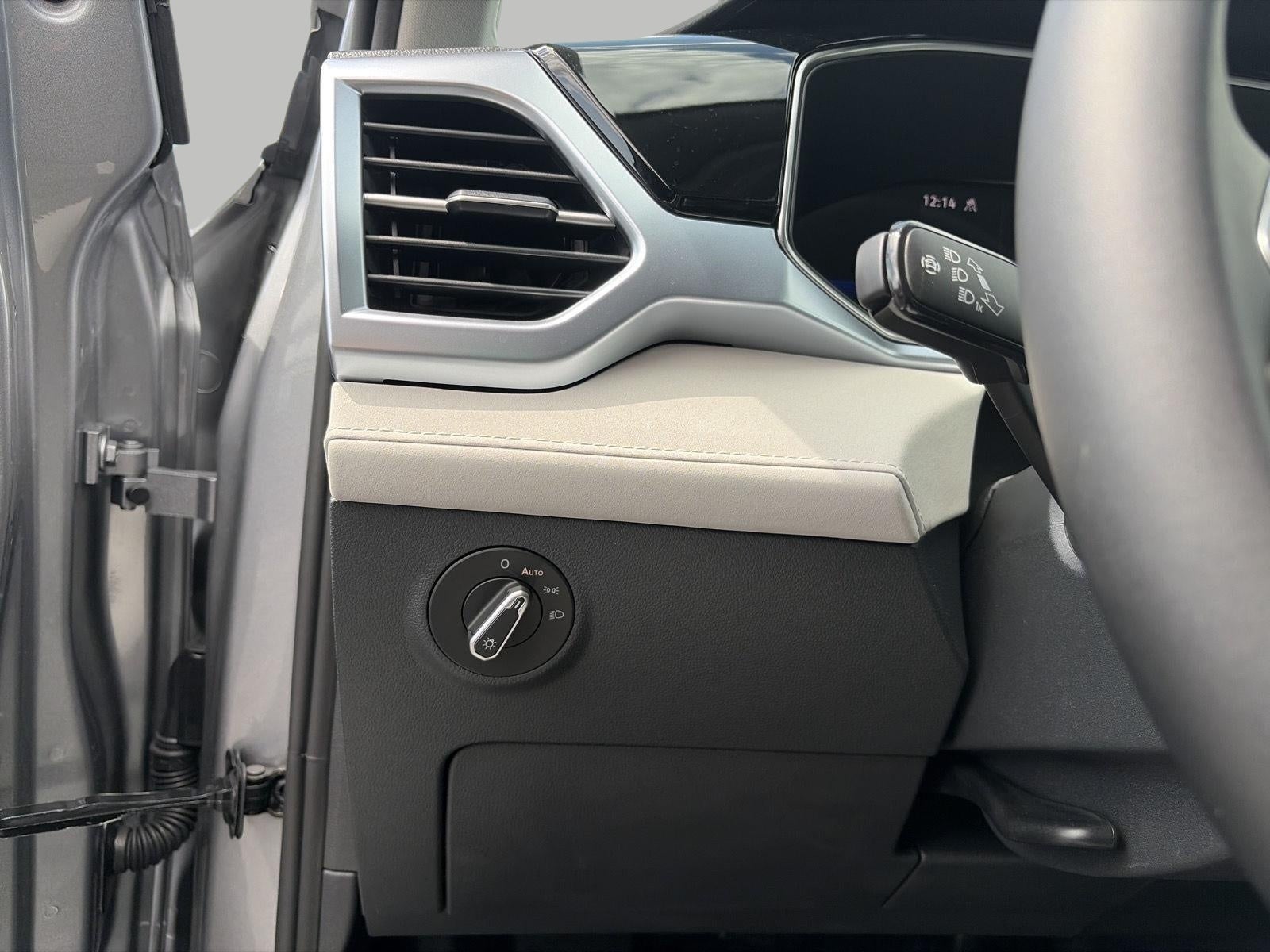 2026 Volkswagen Taos SE 4MOTION