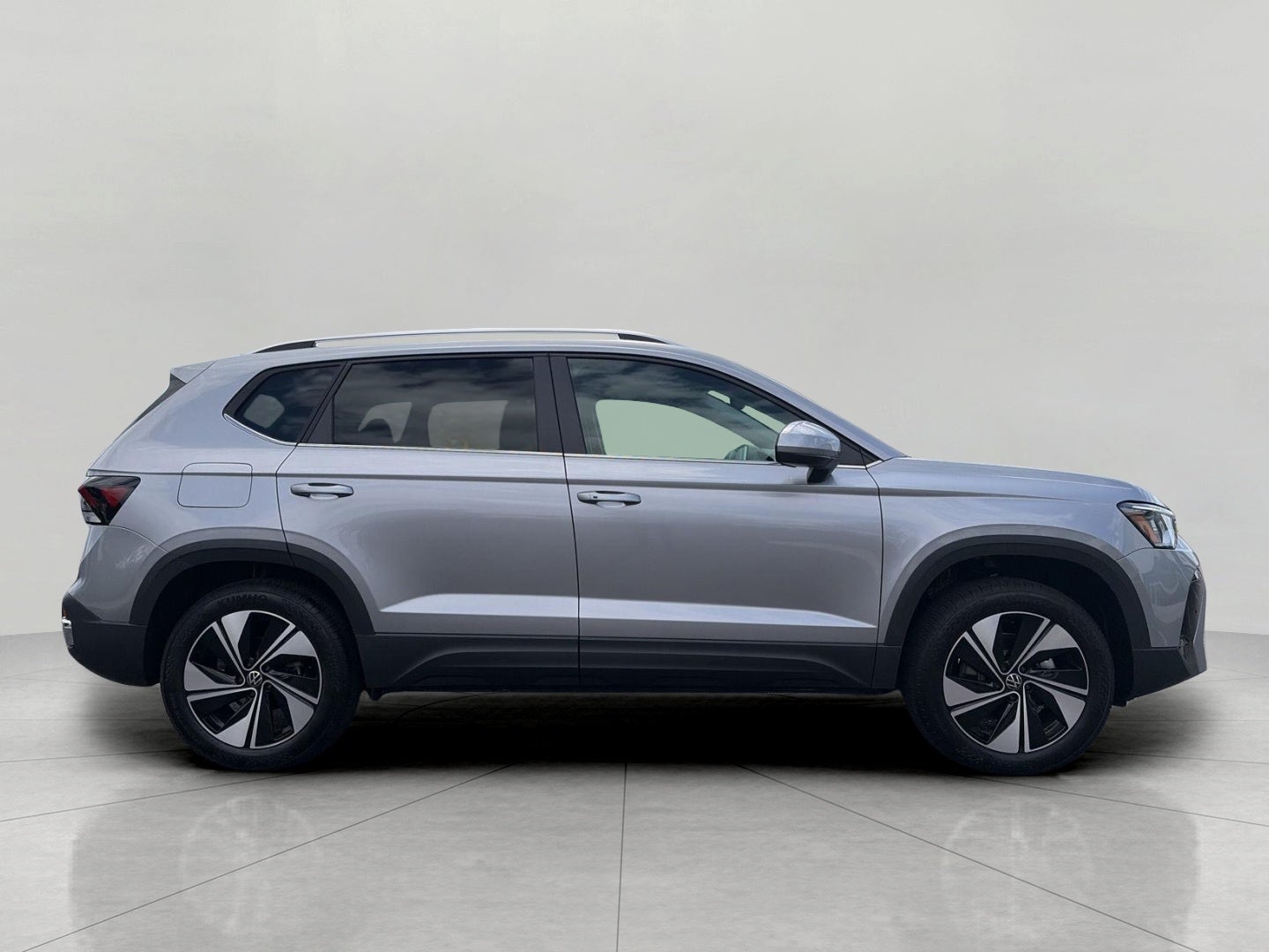 2026 Volkswagen Taos SE 4MOTION