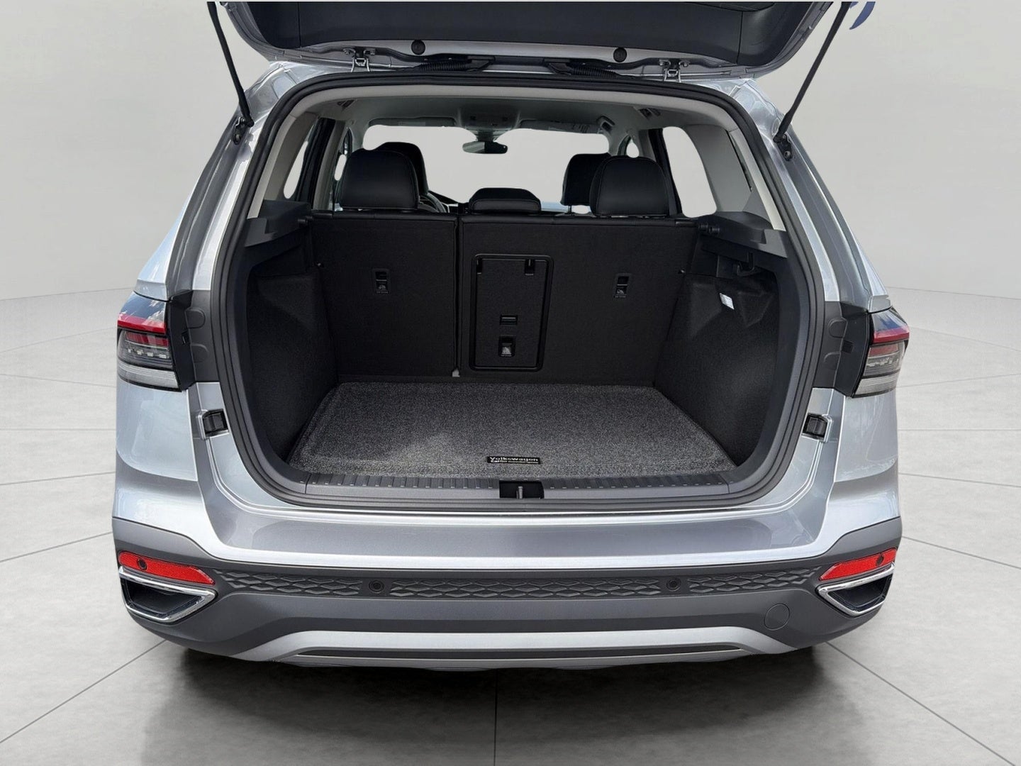 2026 Volkswagen Taos SE 4MOTION