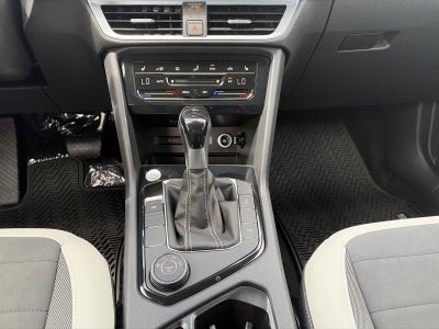 2026 Volkswagen Taos SE 4MOTION