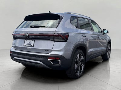 2026 Volkswagen Taos SE 4MOTION