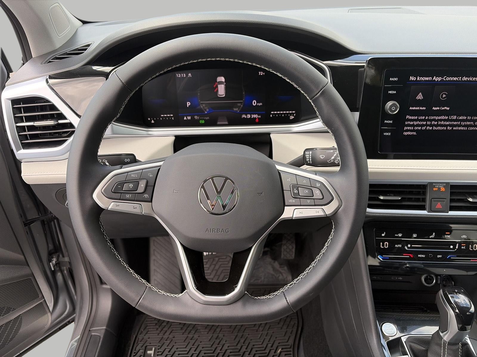 2026 Volkswagen Taos SE 4MOTION