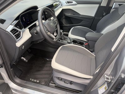 2026 Volkswagen Taos SE 4MOTION