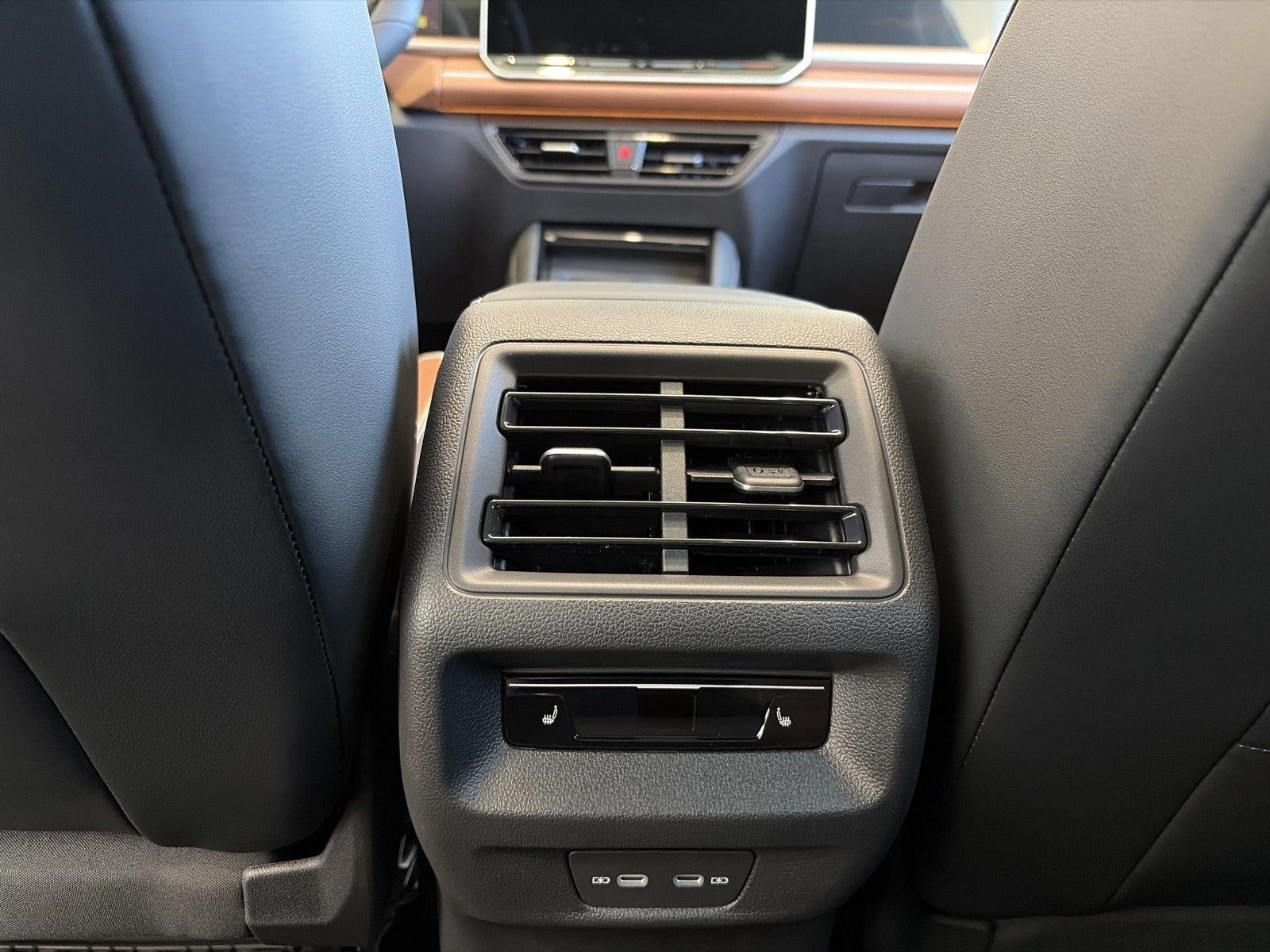 2026 Volkswagen Tiguan SEL R-Line Turbo 4MOTION