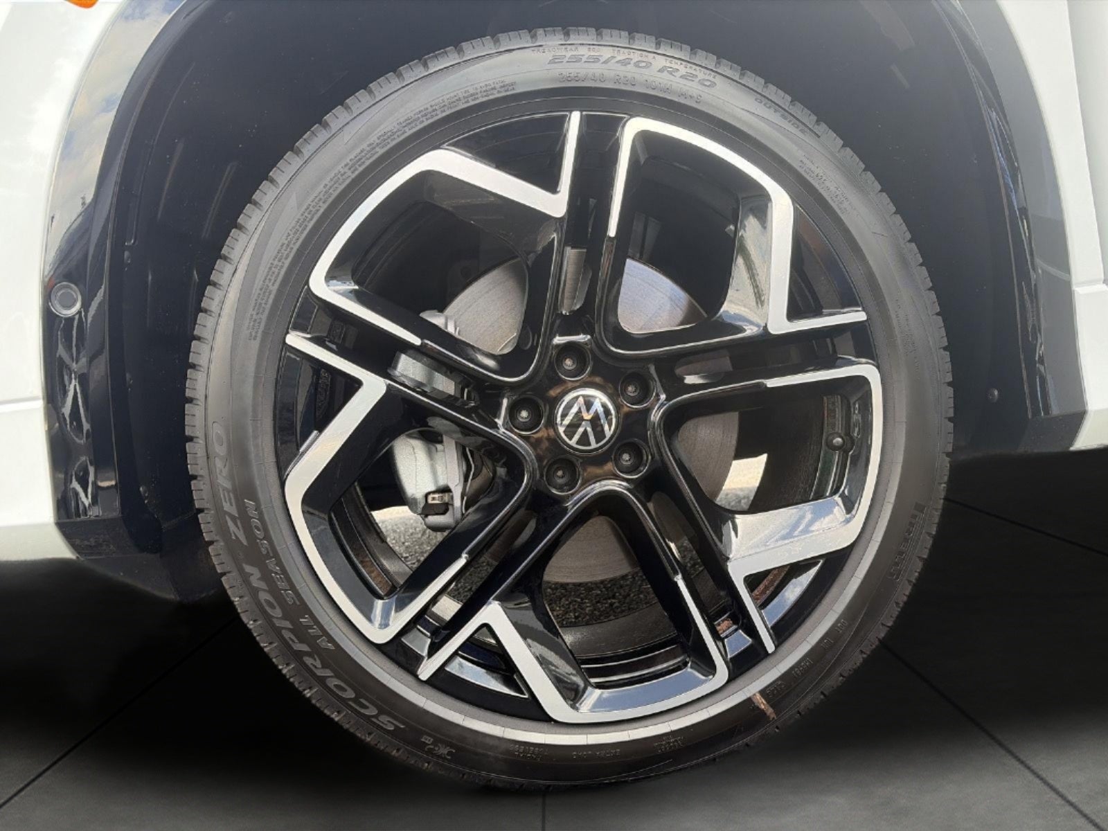 2026 Volkswagen Tiguan SEL R-Line Turbo 4MOTION