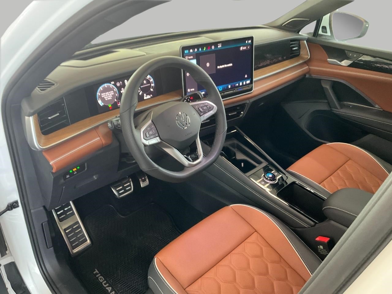 2026 Volkswagen Tiguan SEL R-Line Turbo 4MOTION