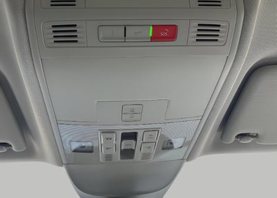 2025 Volkswagen Taos SE 4MOTION