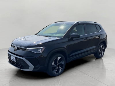 2025 Volkswagen Taos SE 4MOTION