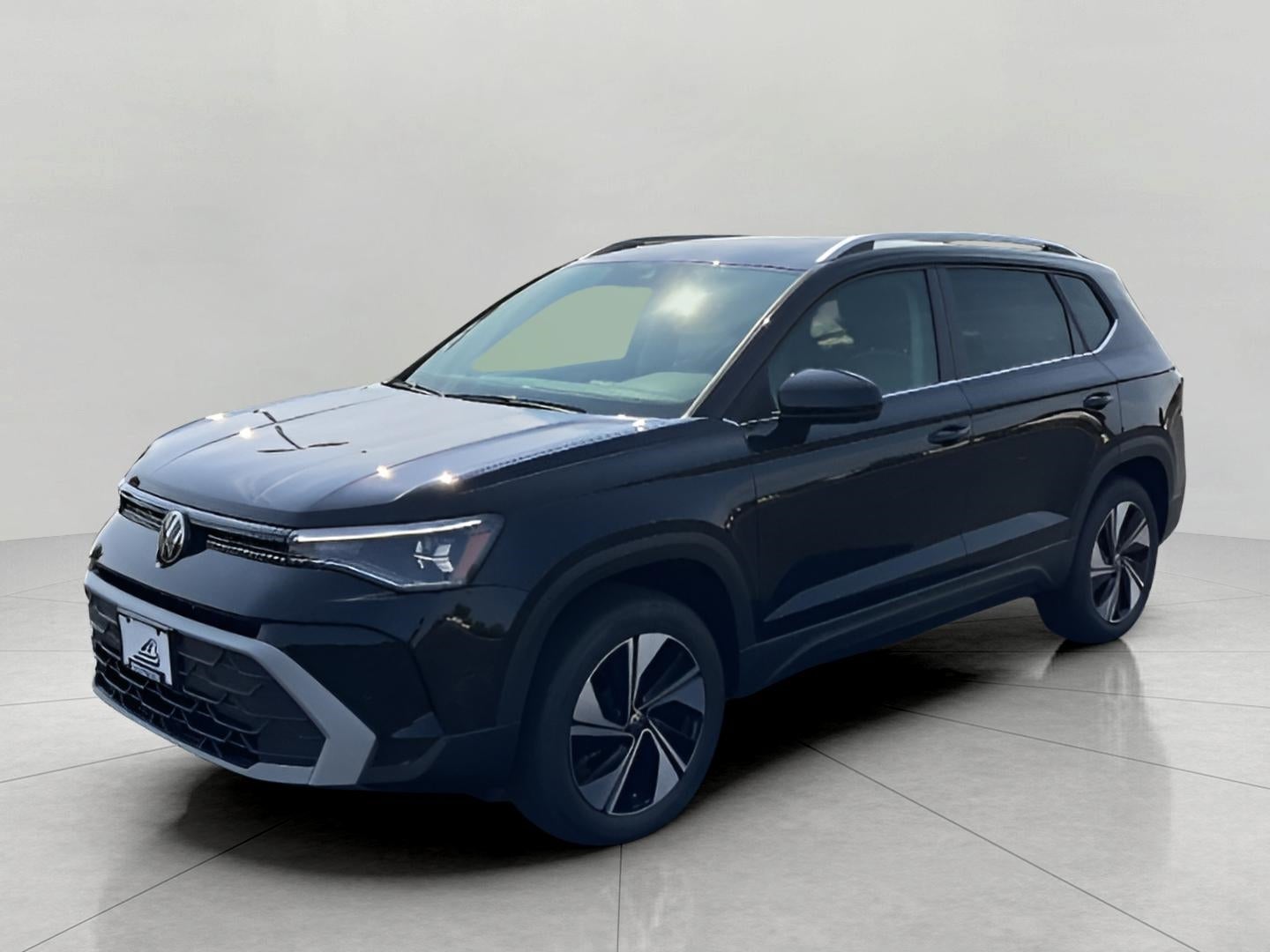 2025 Volkswagen Taos SE 4MOTION