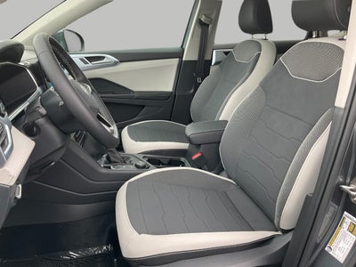 2026 Volkswagen Taos SE 4MOTION