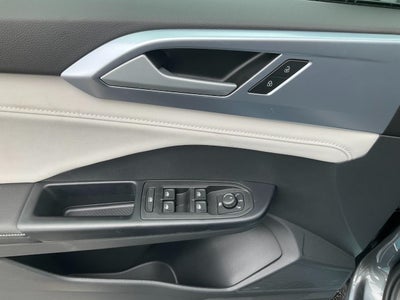 2026 Volkswagen Taos SE 4MOTION